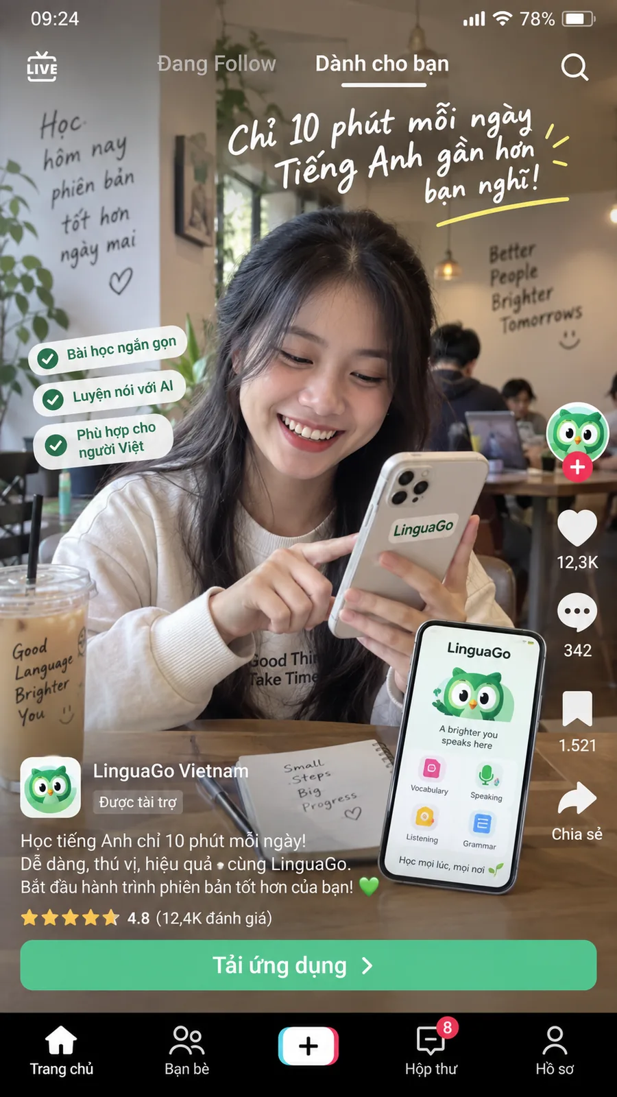 Minh họa quảng cáo TikTok In-Feed cho ứng dụng với nội dung ngắn và nút tải ứng dụng.